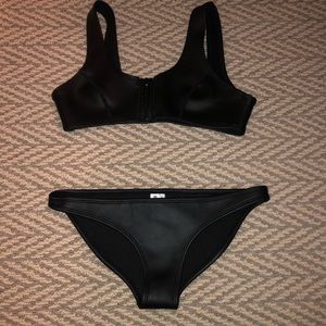 Black Hoaka Bikini